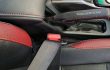 Does Toyota Fortuner have seat belt pretensioners?